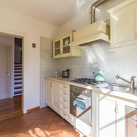 Gioiosa Apartment